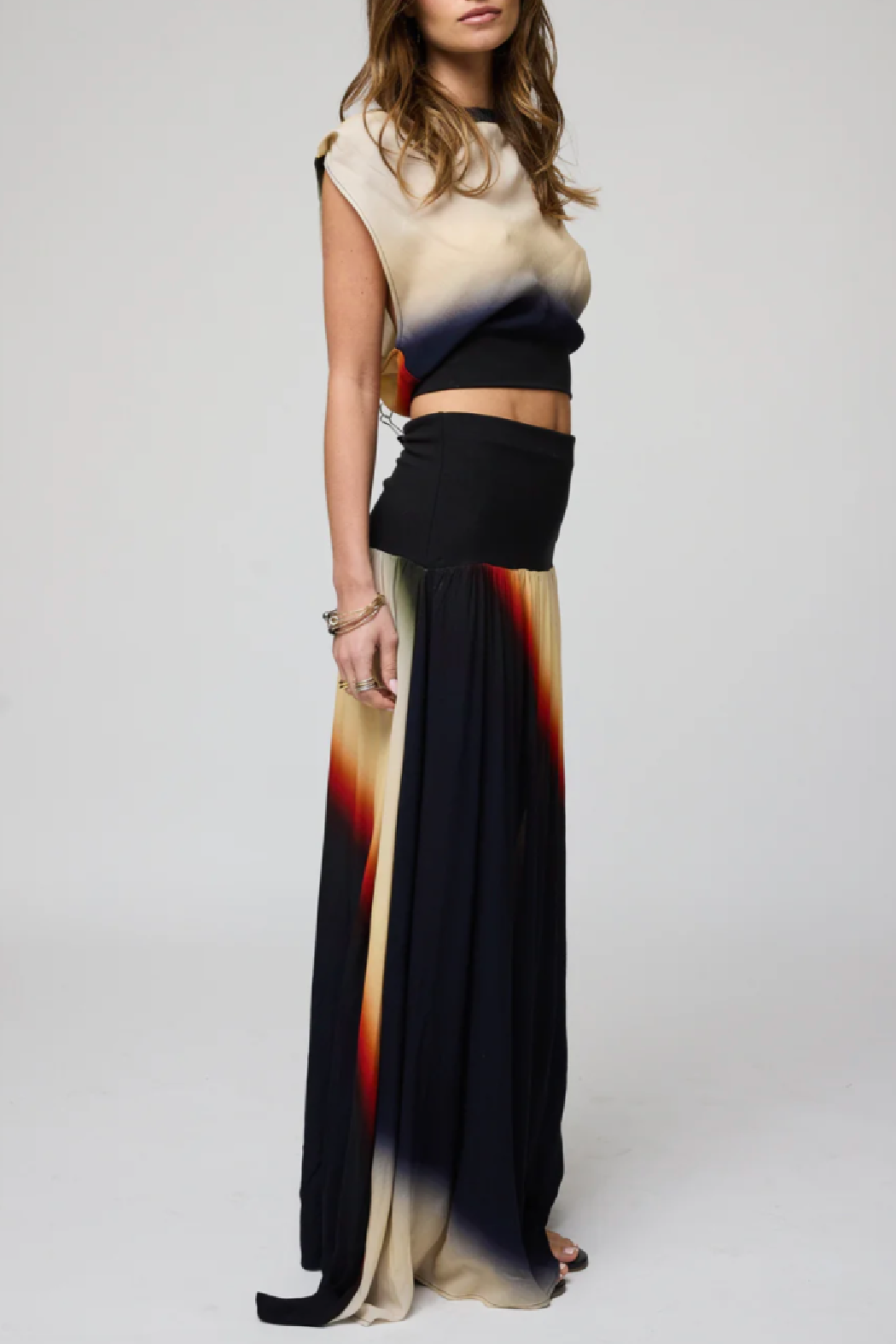 The Blake Skirt - Hot Summer