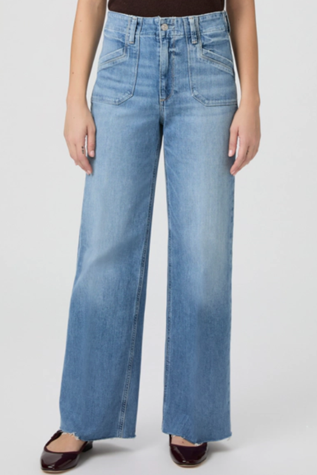 Anessa w/ Utility Pockets Viva