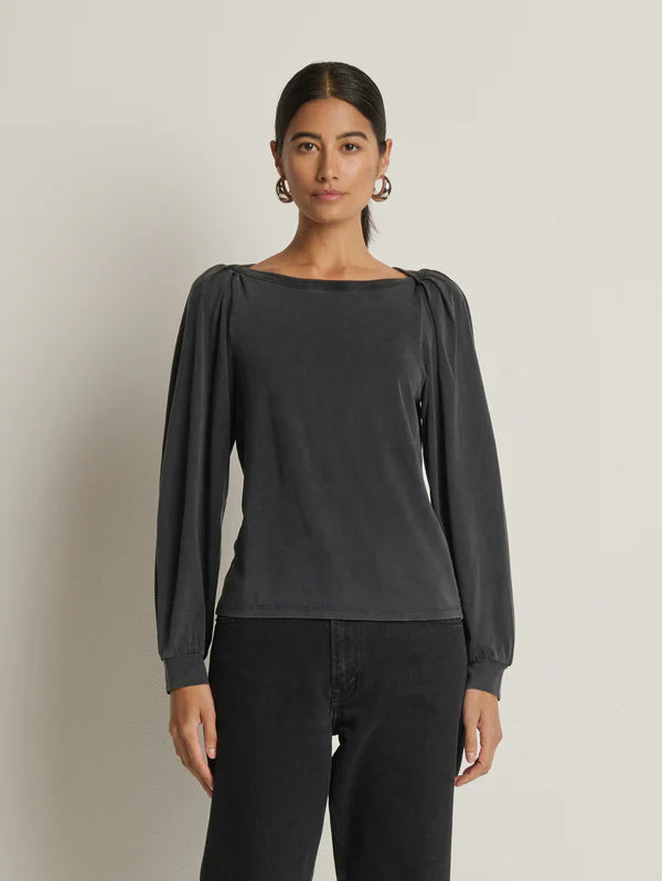 Sammy Envelope Neck Tee - Vintage Black