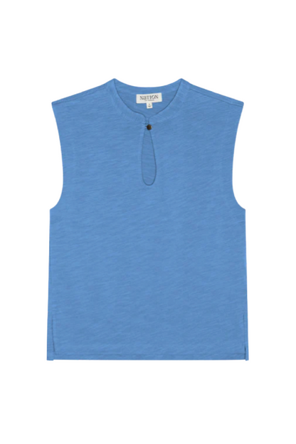 Luna Keyhole Tank